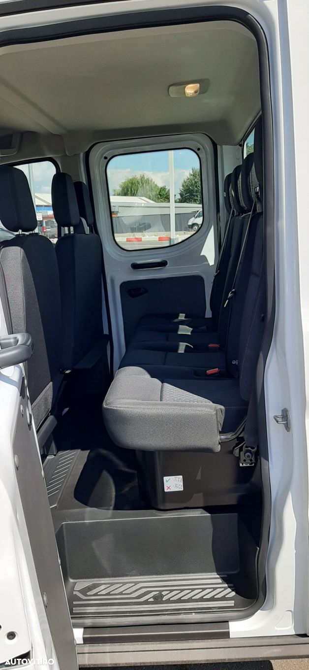 Ford Transit - 13