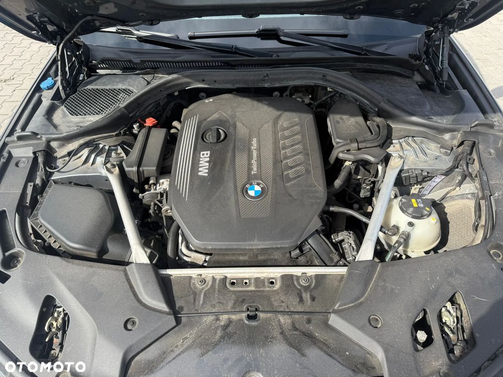 BMW Seria 5 540d xDrive - 21