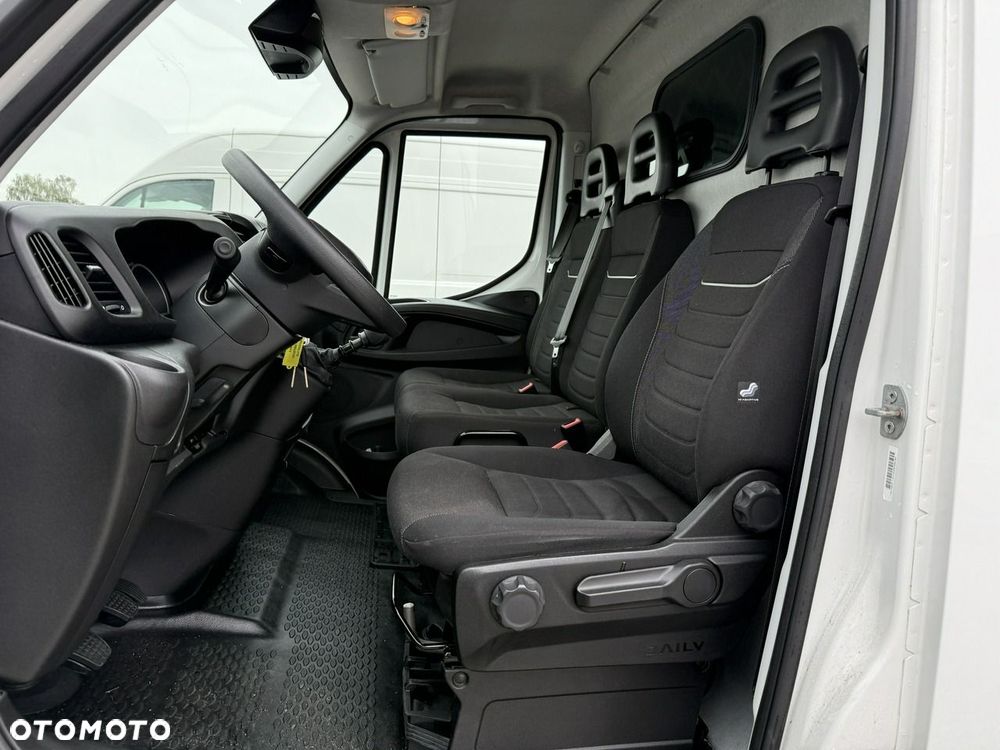 Iveco 2023/Daily 35S16V/MAXI/Manual/Klima/PDC/Serwis Iveco - 19