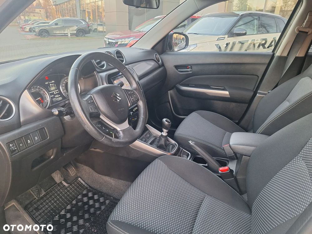 Suzuki Vitara 1.4 Boosterjet Premium 2WD - 7