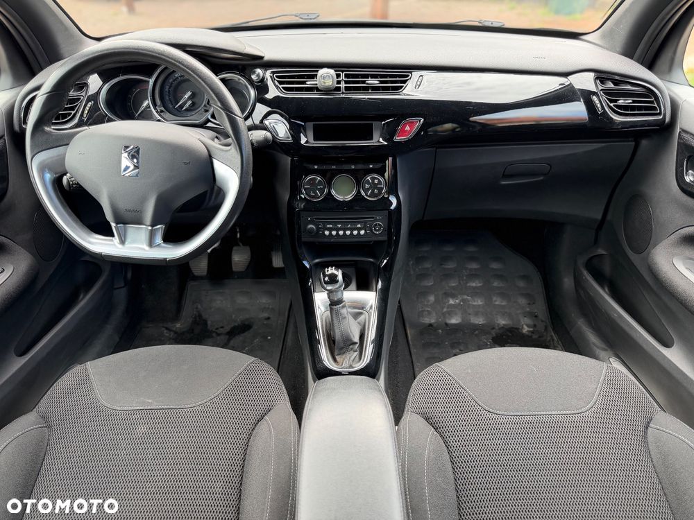 Citroën DS3 1.6 HDi SoChic - 19