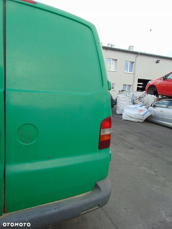 DRZWI PRAWE TYŁ TYLNE VW T5 - 1