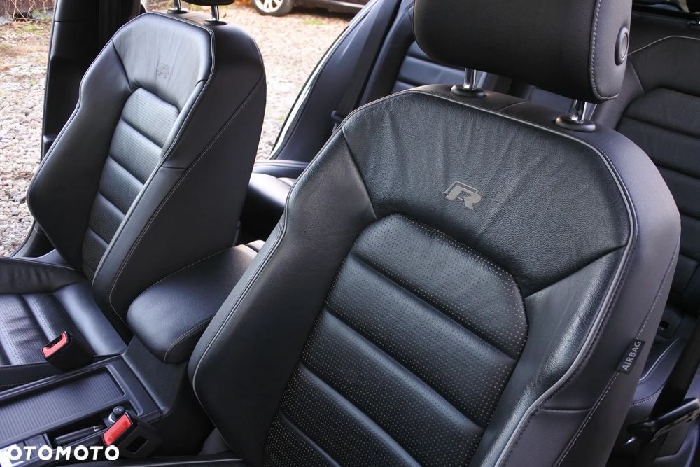 Volkswagen Golf - 20