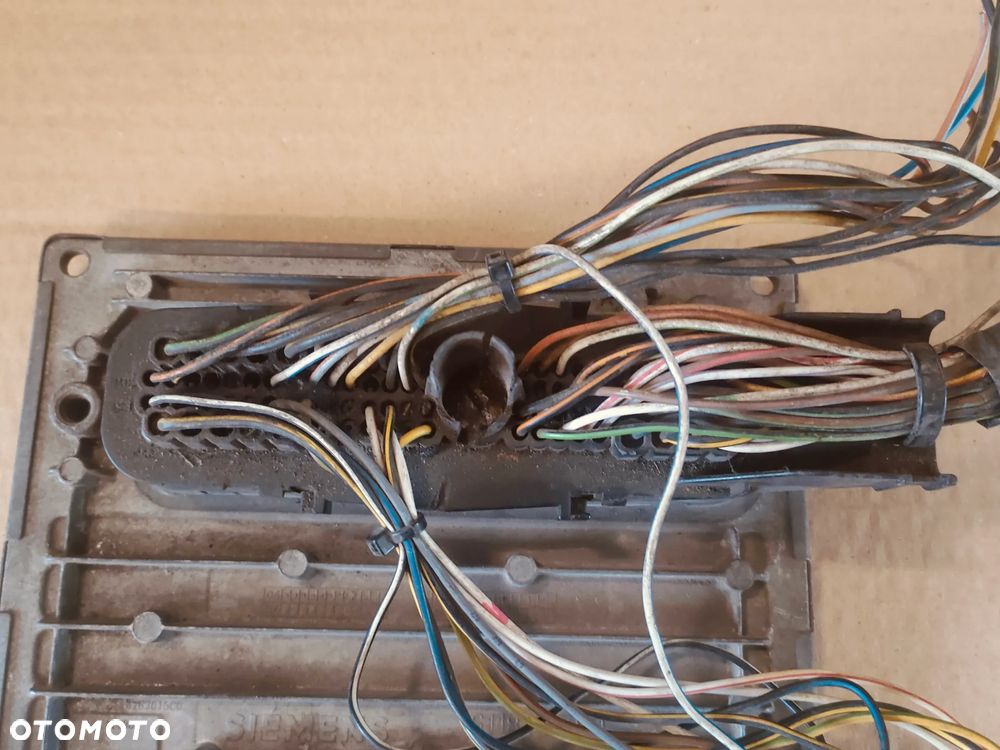 FORD FIESTA MK6 3D STEROWNIK SILNIKA 6S6112A650NC - 5