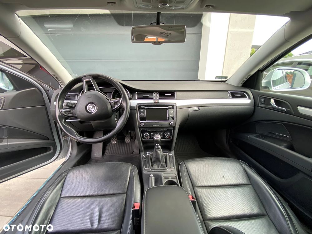 Skoda Superb 1.8 TSI 4x4 Business - 5