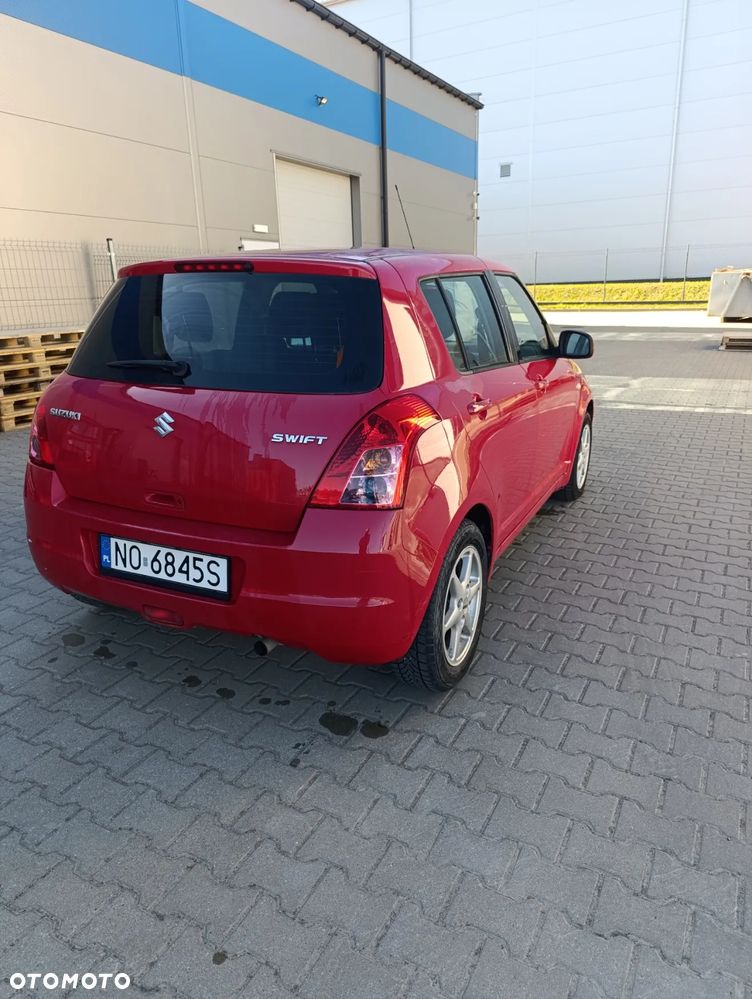 Suzuki Swift 1.3 Comfort - 2