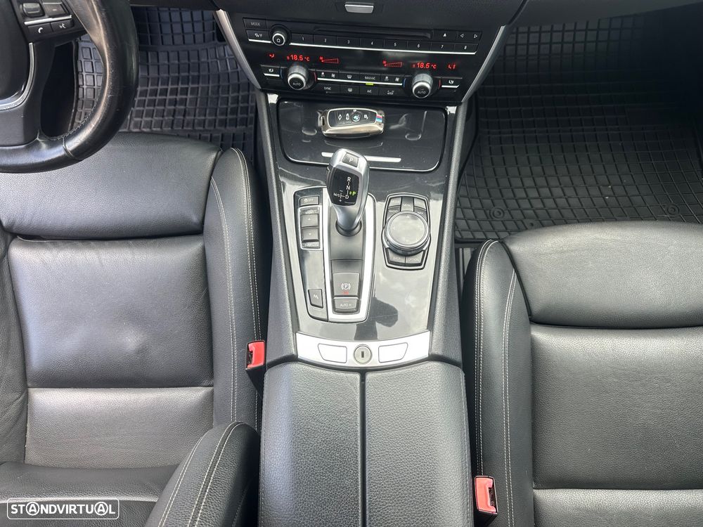 BMW 520 Gran Turismo d Line Luxury - 22