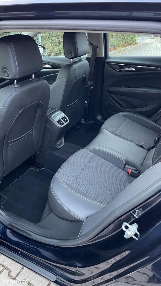 Opel Insignia 1.5 T Innovation S&S Eco - 19