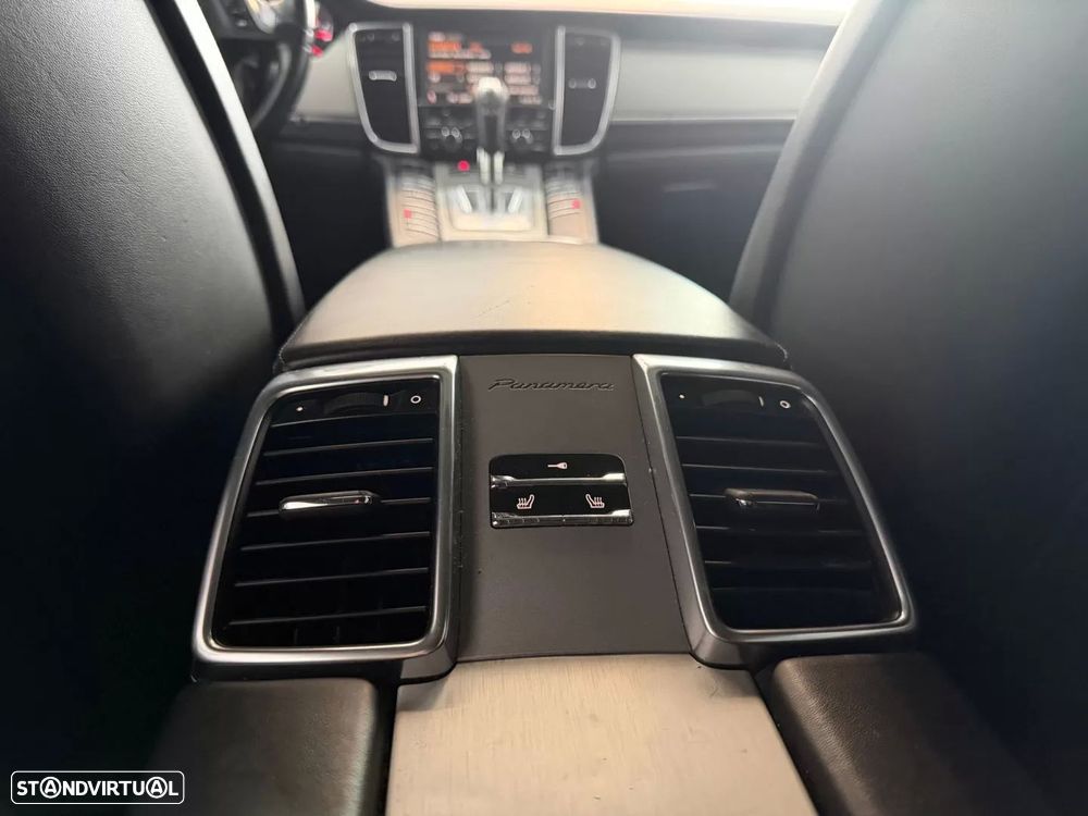 Porsche Panamera S Hybrid - 22