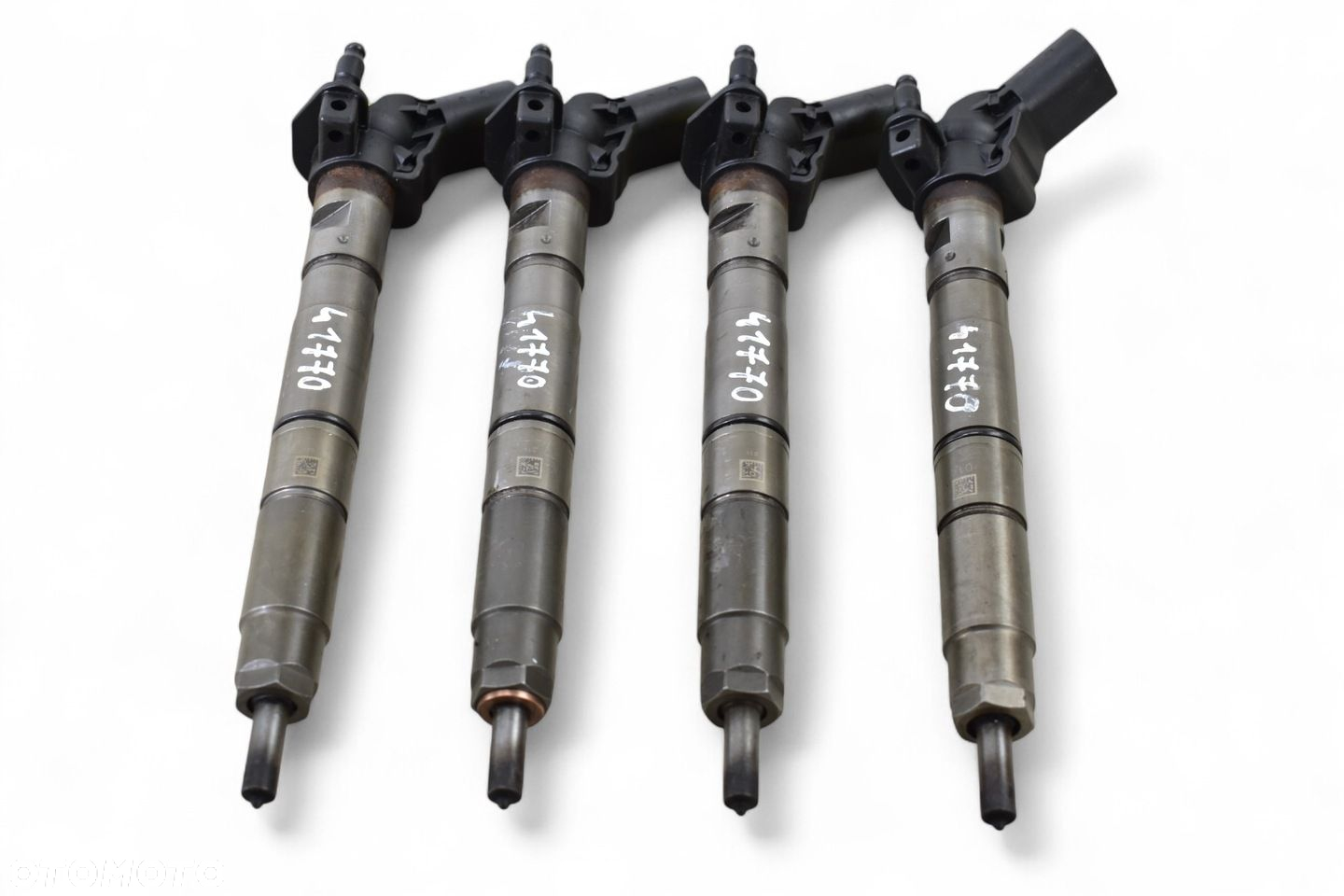 Wtryskiwacz AUDI A4 B8 A6 C6 Q7 4L 2.7 3.0 4.2 TDI 057130277AG 0445115058 - 2