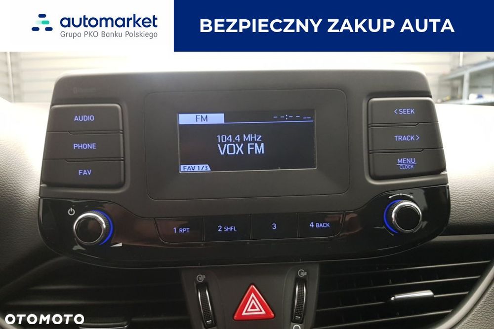 Hyundai i30 1.6 D Classic + - 18