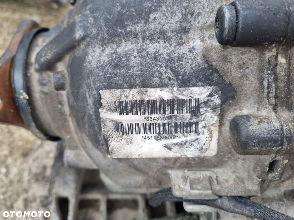 BMW X4 F26 14-18 r. 2,0 D reduktor skrzyni biegów 8643151 ** - 3