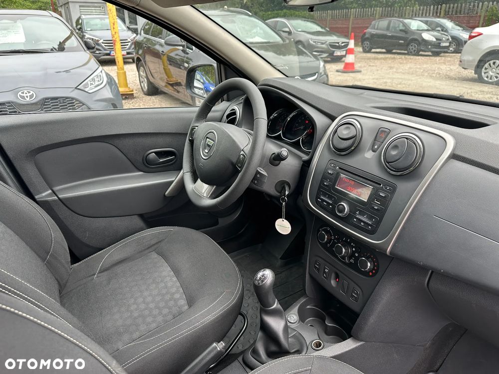 Dacia Logan - 25