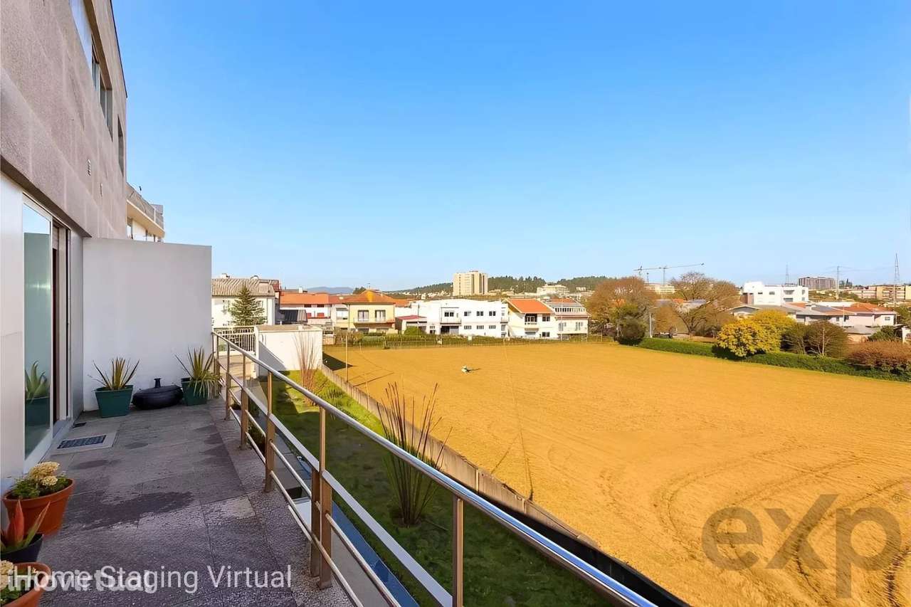 Onde o Silêncio Encontra o Espaço: O Refúgio Perfeito para Ver a sua F - Grande imagem: 4/31