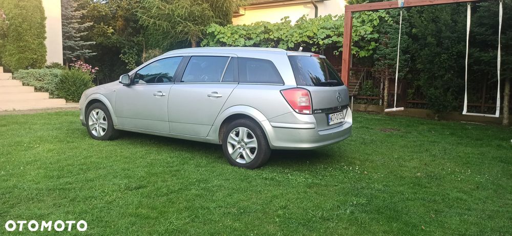 Opel Astra 1.6 - 8