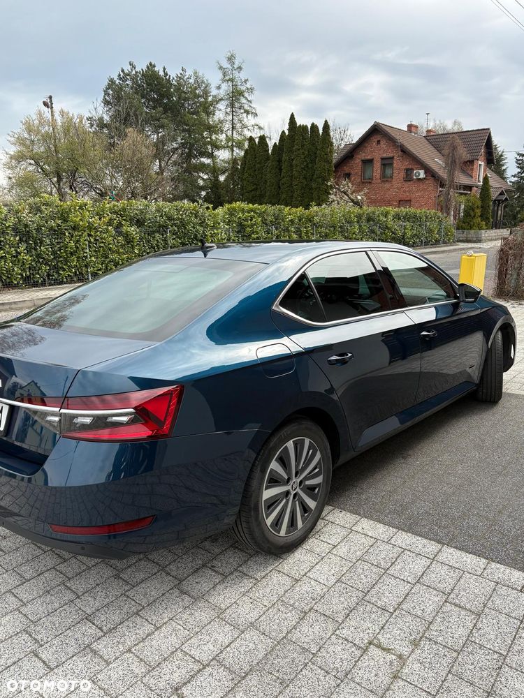 Skoda Superb 2.0 TSI Style DSG - 3