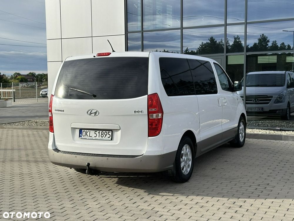 Hyundai H-1 2.5 CRDi Travel Family+ - 7
