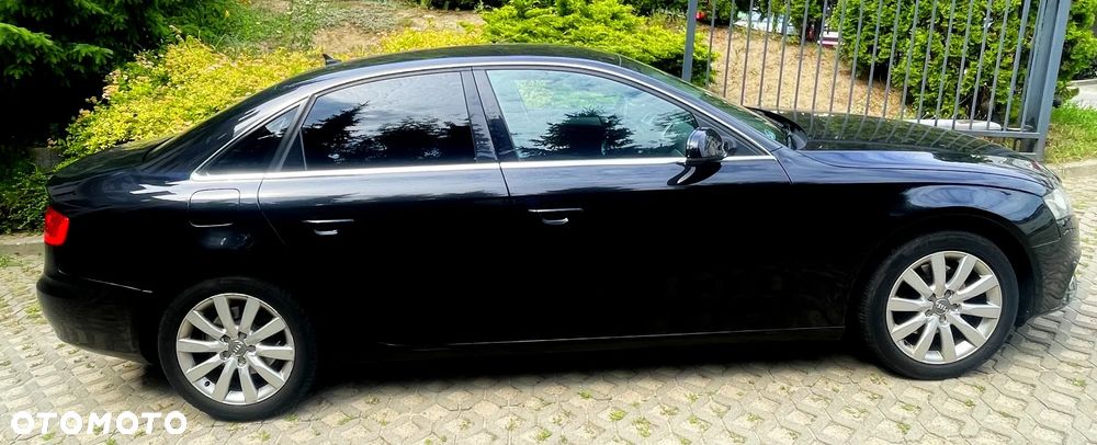 Audi A4 Limousine - 2