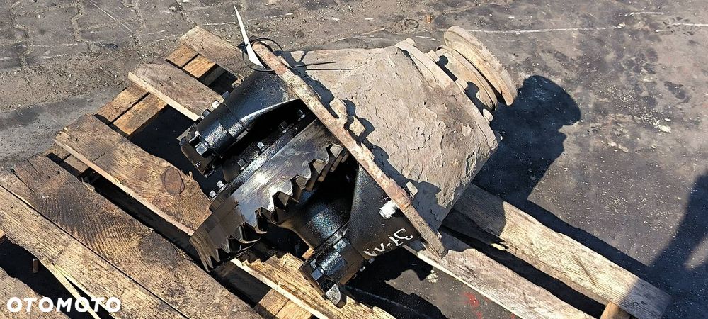 DYFERENCJAŁ TYŁ RENAULT PREMIUM - 2