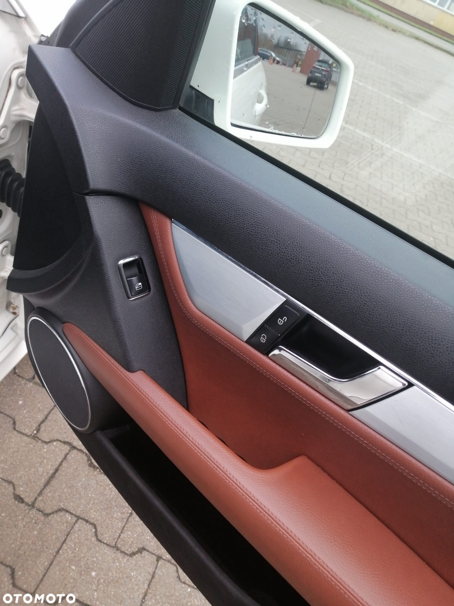 Mercedes-Benz Klasa C 220 CDI Avantgarde - 26