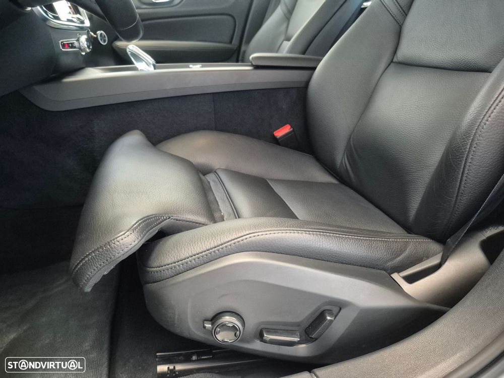 Volvo V60 2.0 B4 Inscription Geartronic - 15