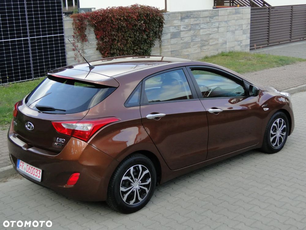 Hyundai i30 1.4 CRDi Premium - 5