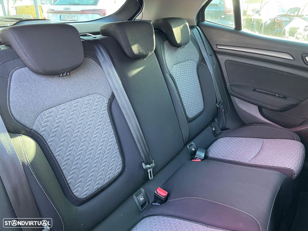 Renault Mégane 1.3 TCe Intens - 10