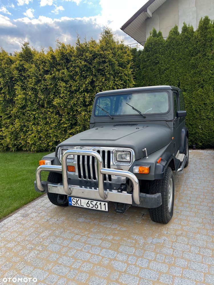 Jeep Wrangler 2.5L - 1