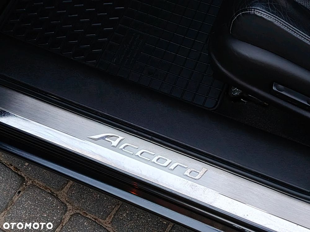 Honda Accord 2.0 Executive Navi - 7