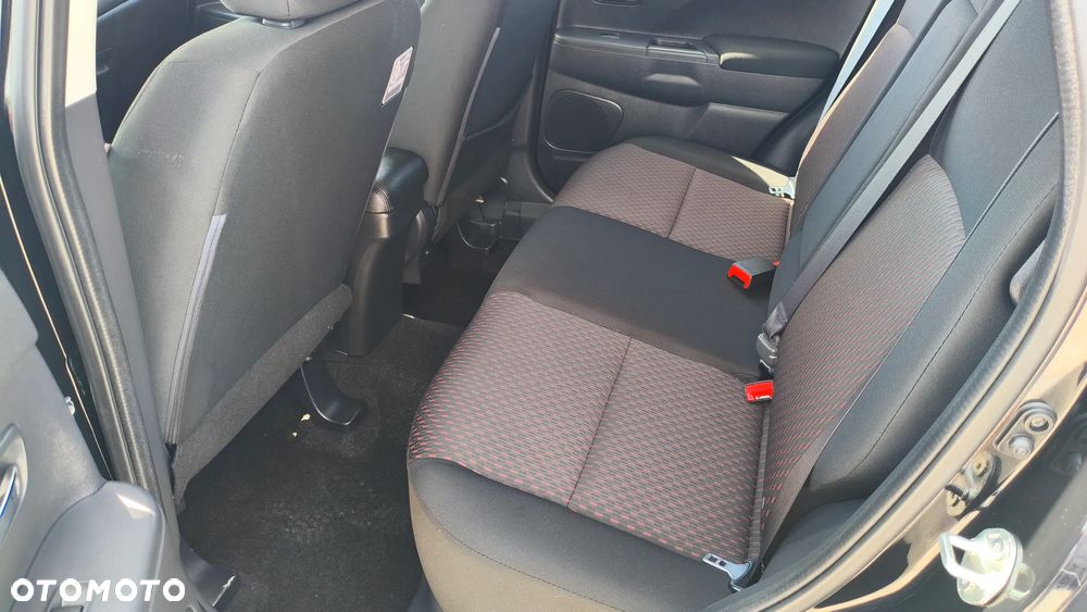 Mitsubishi ASX 1.6 2WD Diamant Edition+ - 13