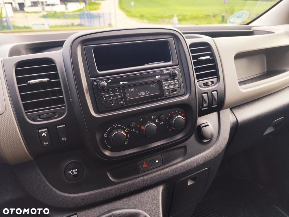 Renault Trafic - 18