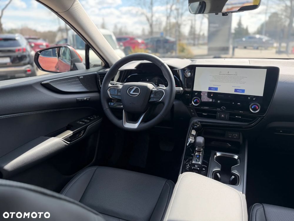 Lexus NX 350h Omotenashi AWD - 13