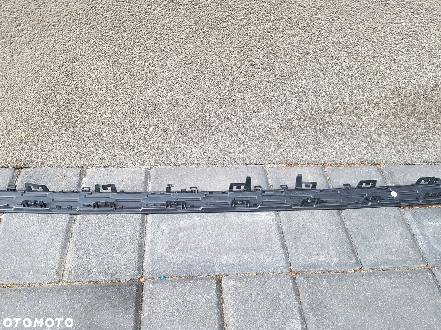 AUDI A8 D5 listwa kratka zderzaka tył środkowa 4N0807881A - 7