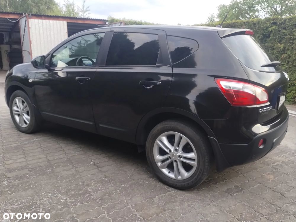 Nissan Qashqai 1.6 Tekna - 4