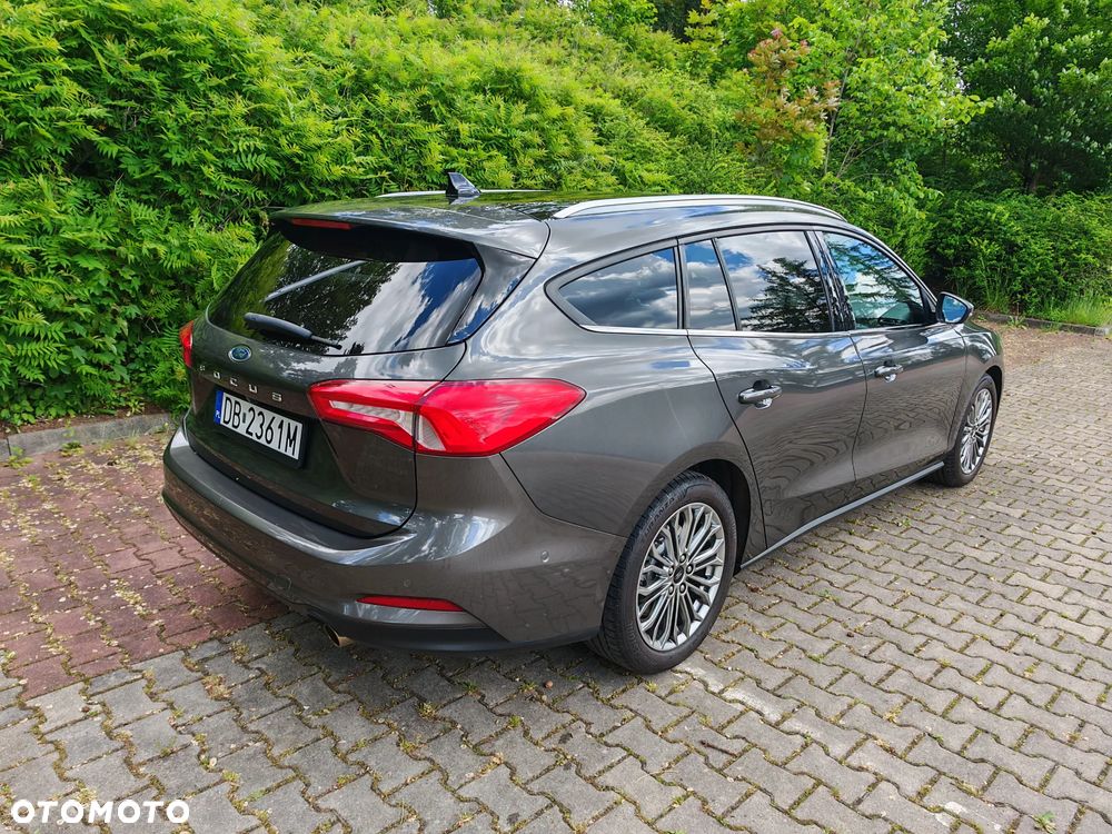 Ford Focus 1.5 EcoBoost Titanium - 4