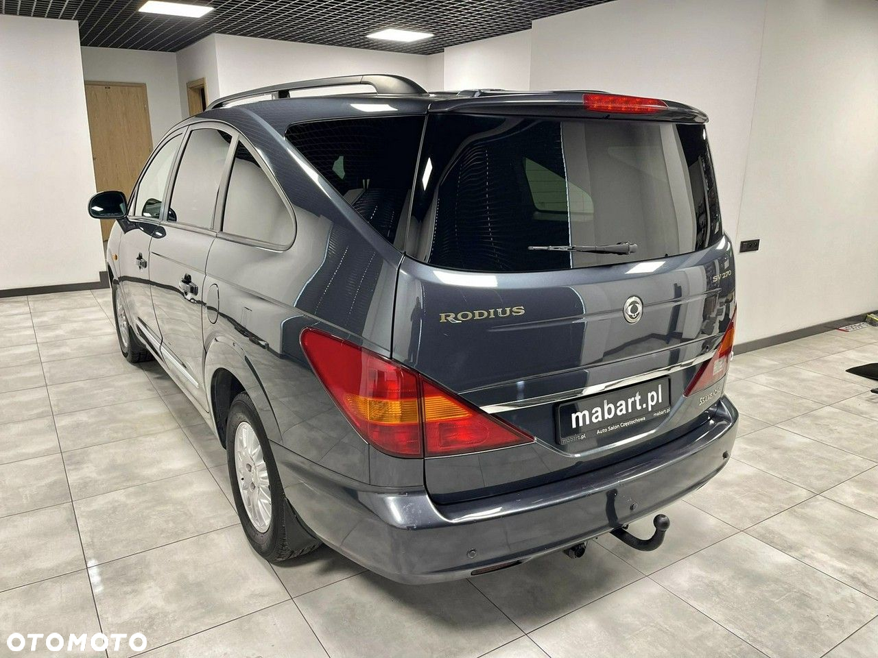 SsangYong/KGM Rodius RD 270 2WD Automatik Xdi s - 3
