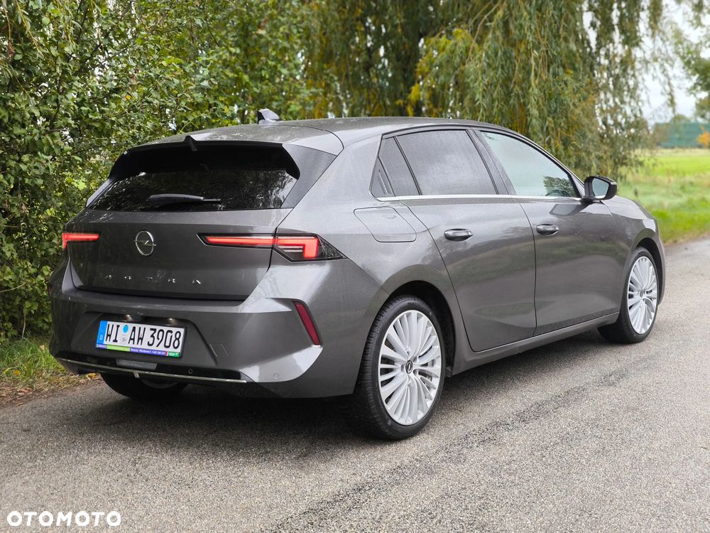 Opel Astra 1.2 Turbo Automatik Elegance - 4