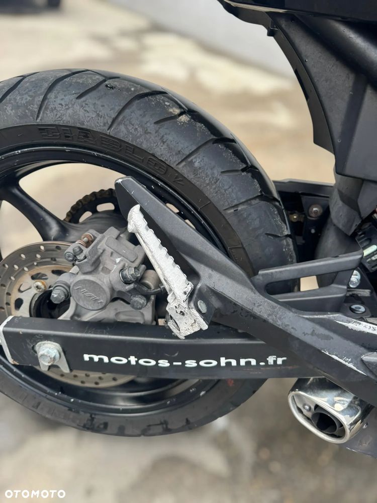 Yamaha XJ - 8