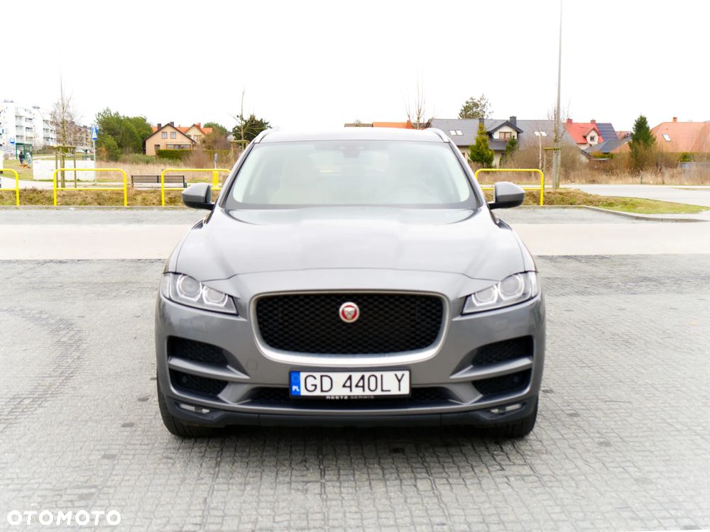 Jaguar F-Pace 2.0 i4D AWD Prestige - 2