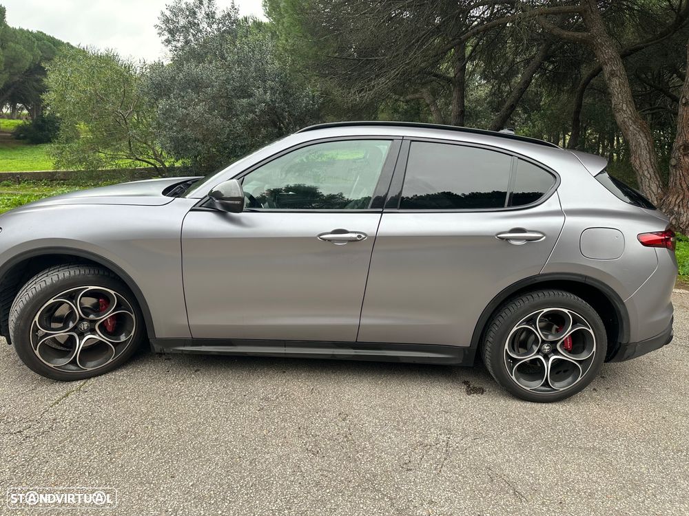 Alfa Romeo Stelvio - 5