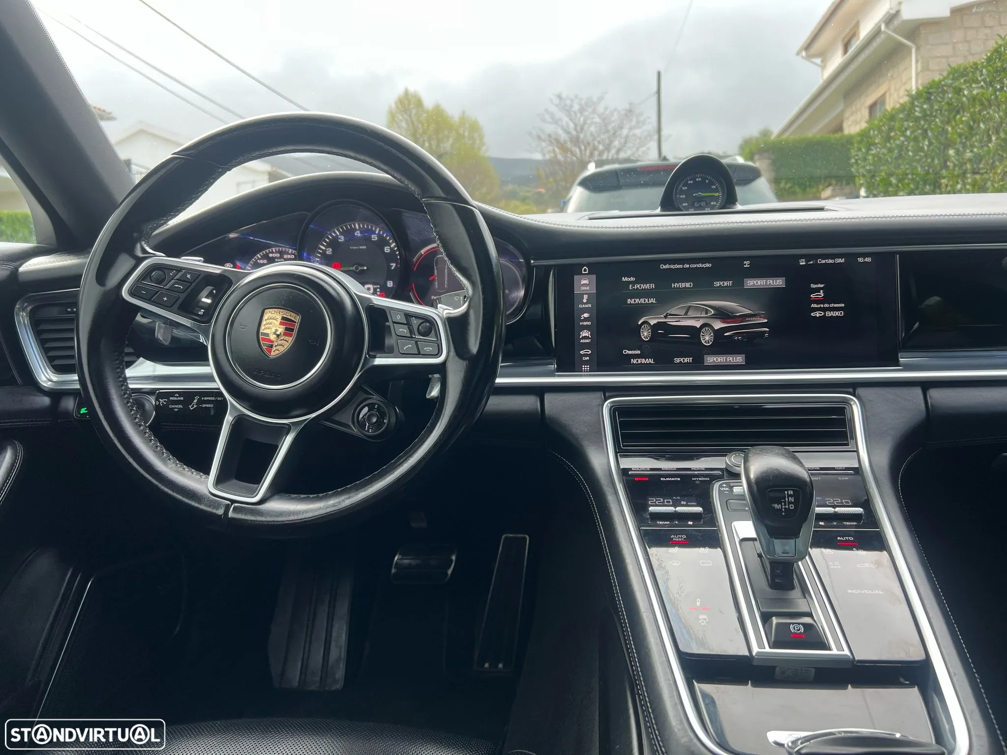 Porsche Panamera 4 E-Hybrid Executive - 10