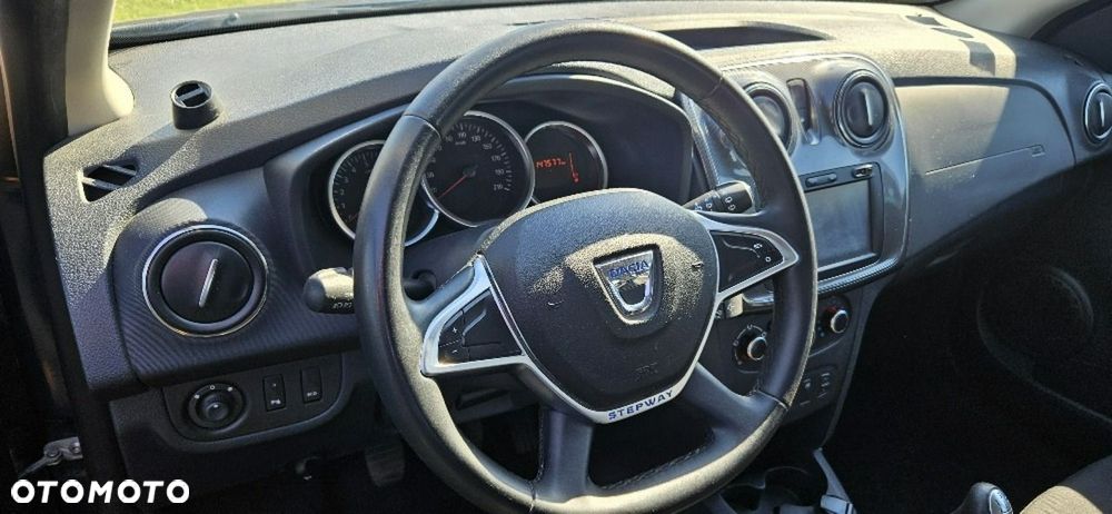 Dacia Sandero Stepway - 9