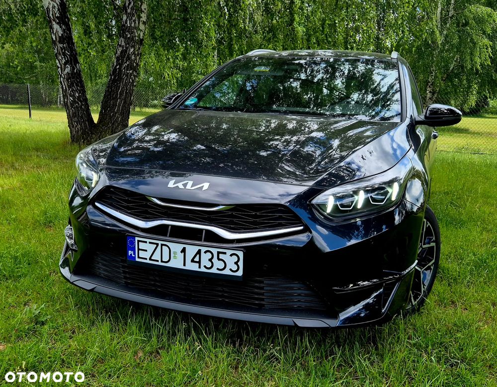 Kia Ceed - 21