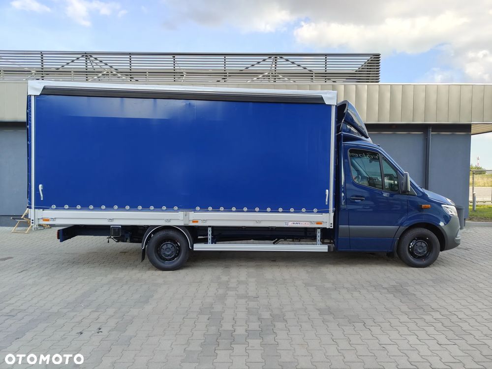 Mercedes-Benz Sprinter - 5