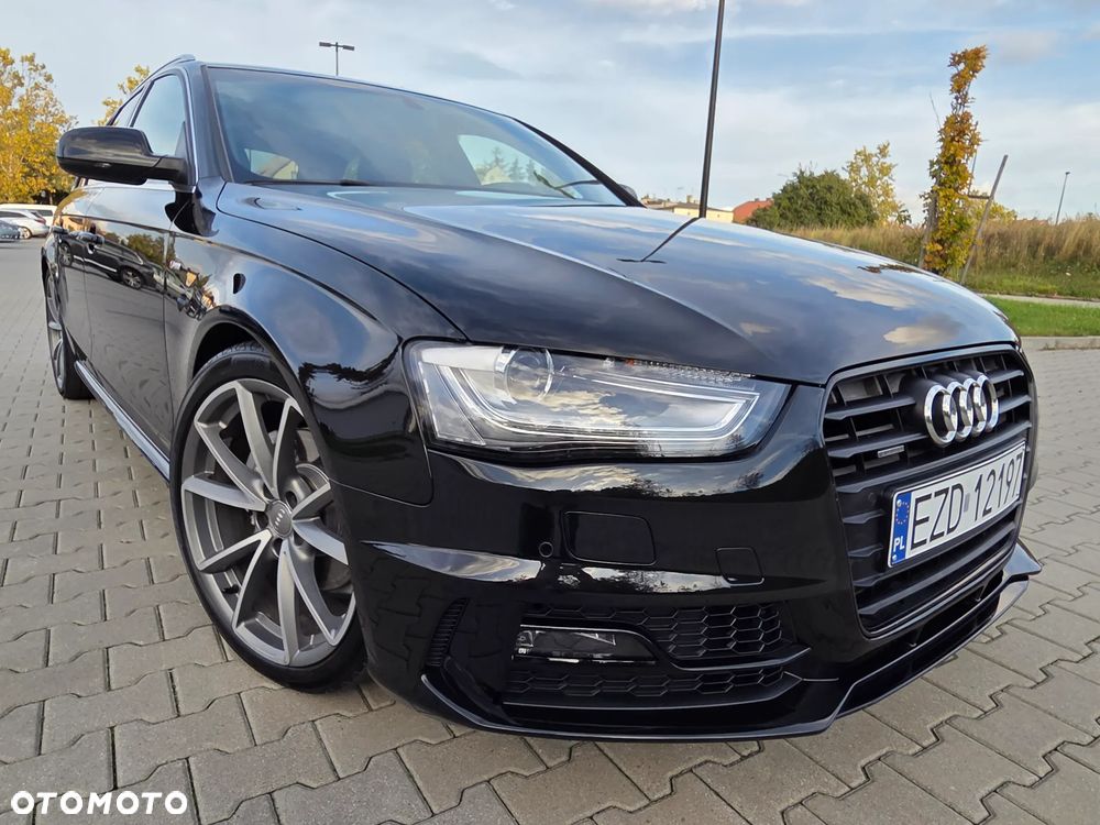 Audi A4 Avant 2.0 TDI DPF quattro S tronic S line Sportpaket - 2