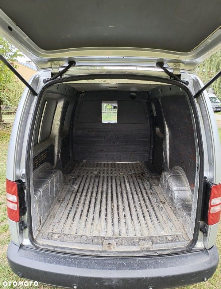 Volkswagen Caddy Maxi - 2