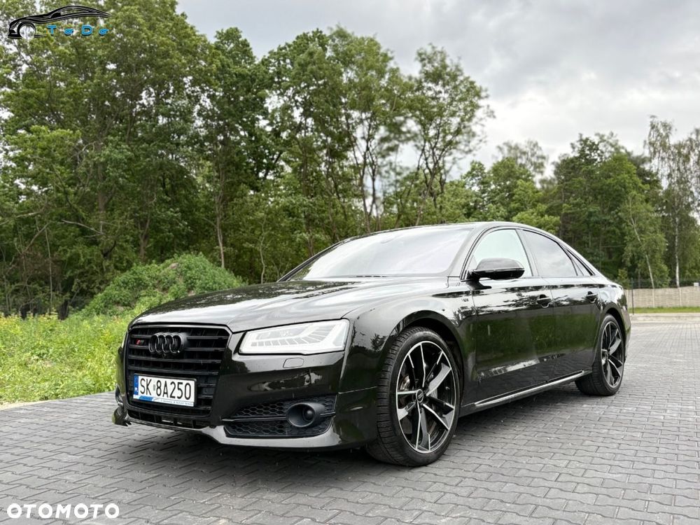 Audi S8 Plus - 7