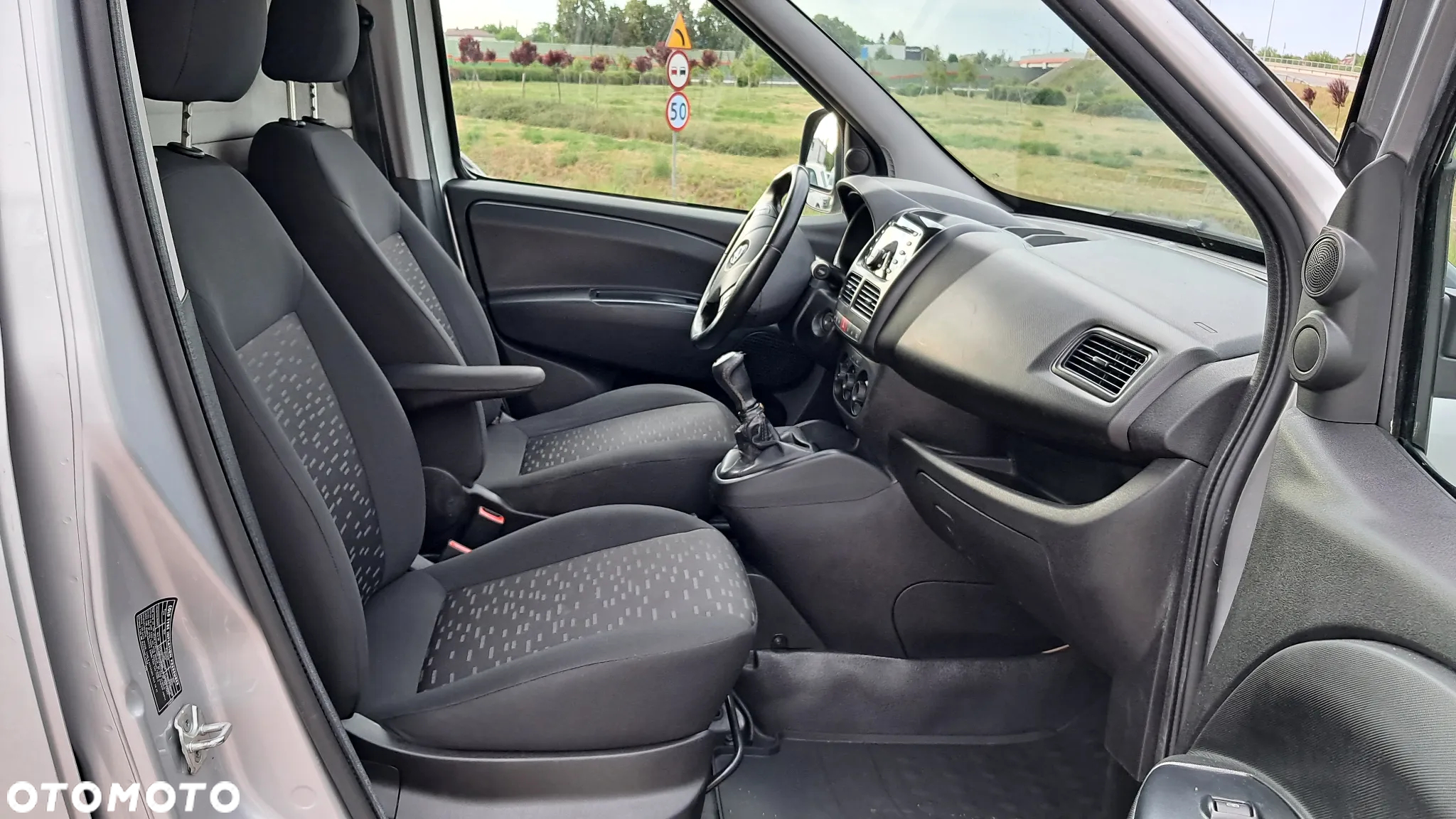 Opel COMBO - 6