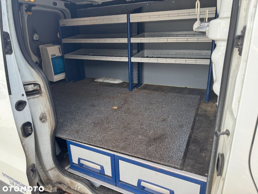 Nissan NV300 - 5
