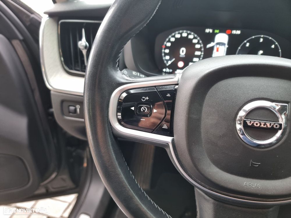 Volvo XC 60 2.0 D4 Inscription Geartronic - 14